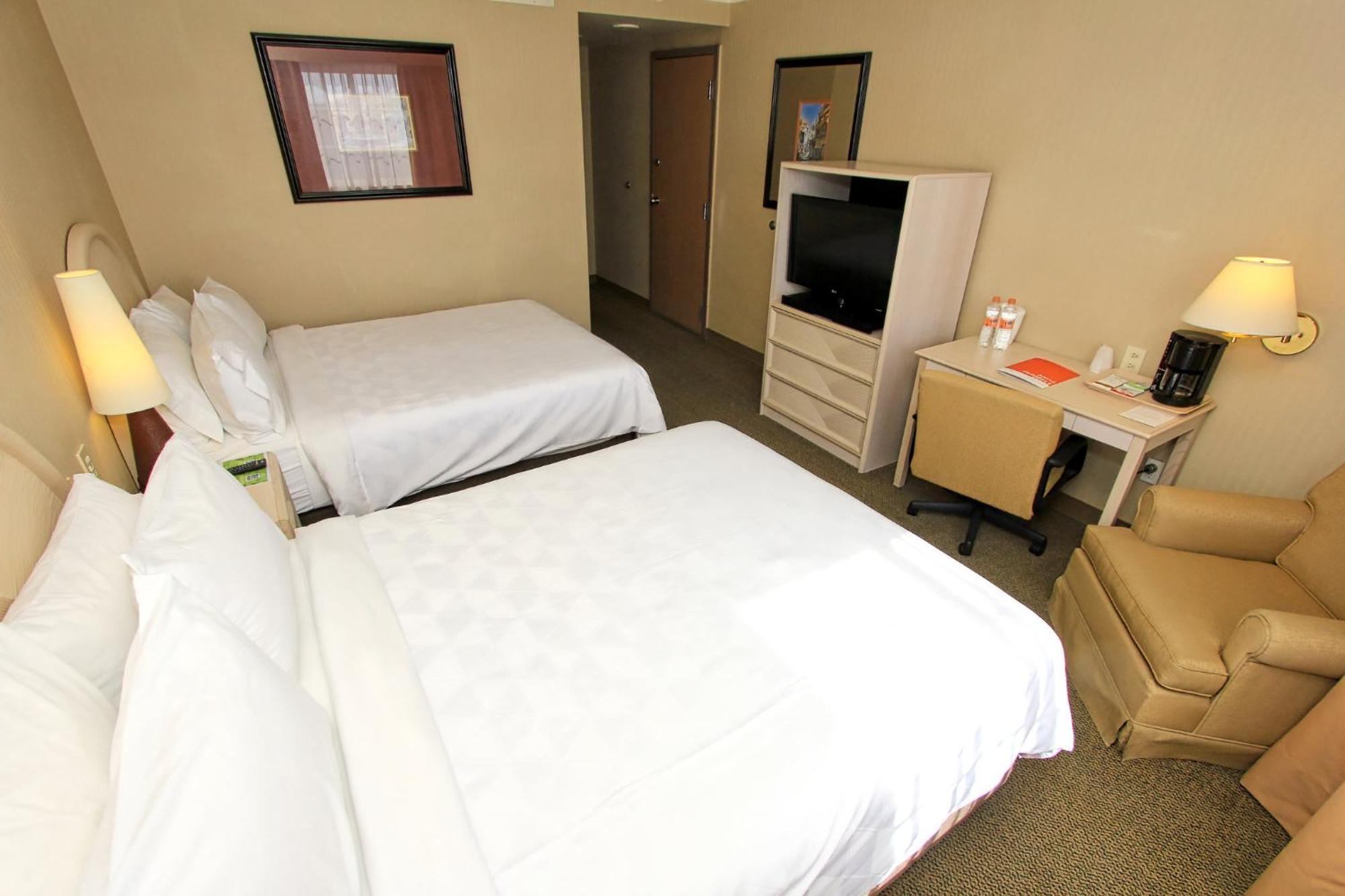 Holiday Inn Leon-Convention Center By Ihg Экстерьер фото